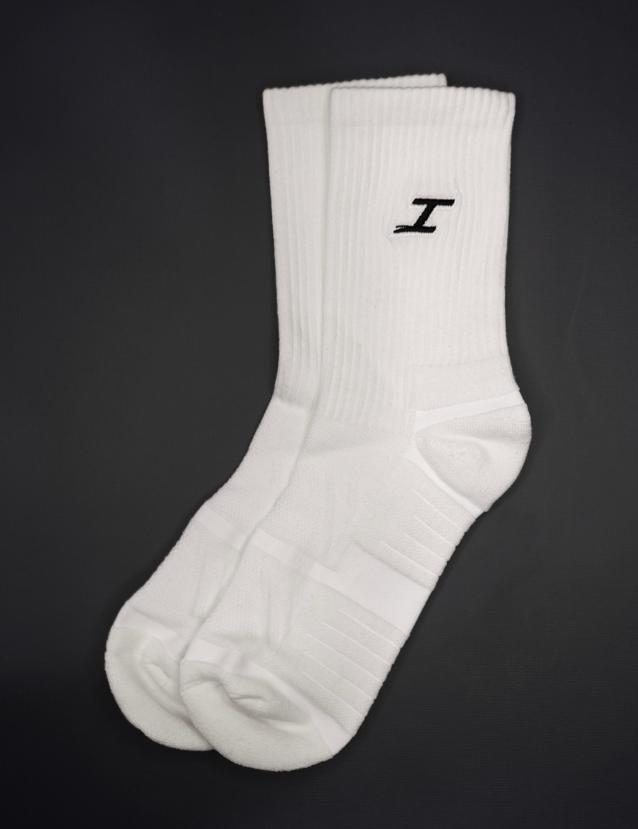 COTTONCREWSOCKSWHITE.png