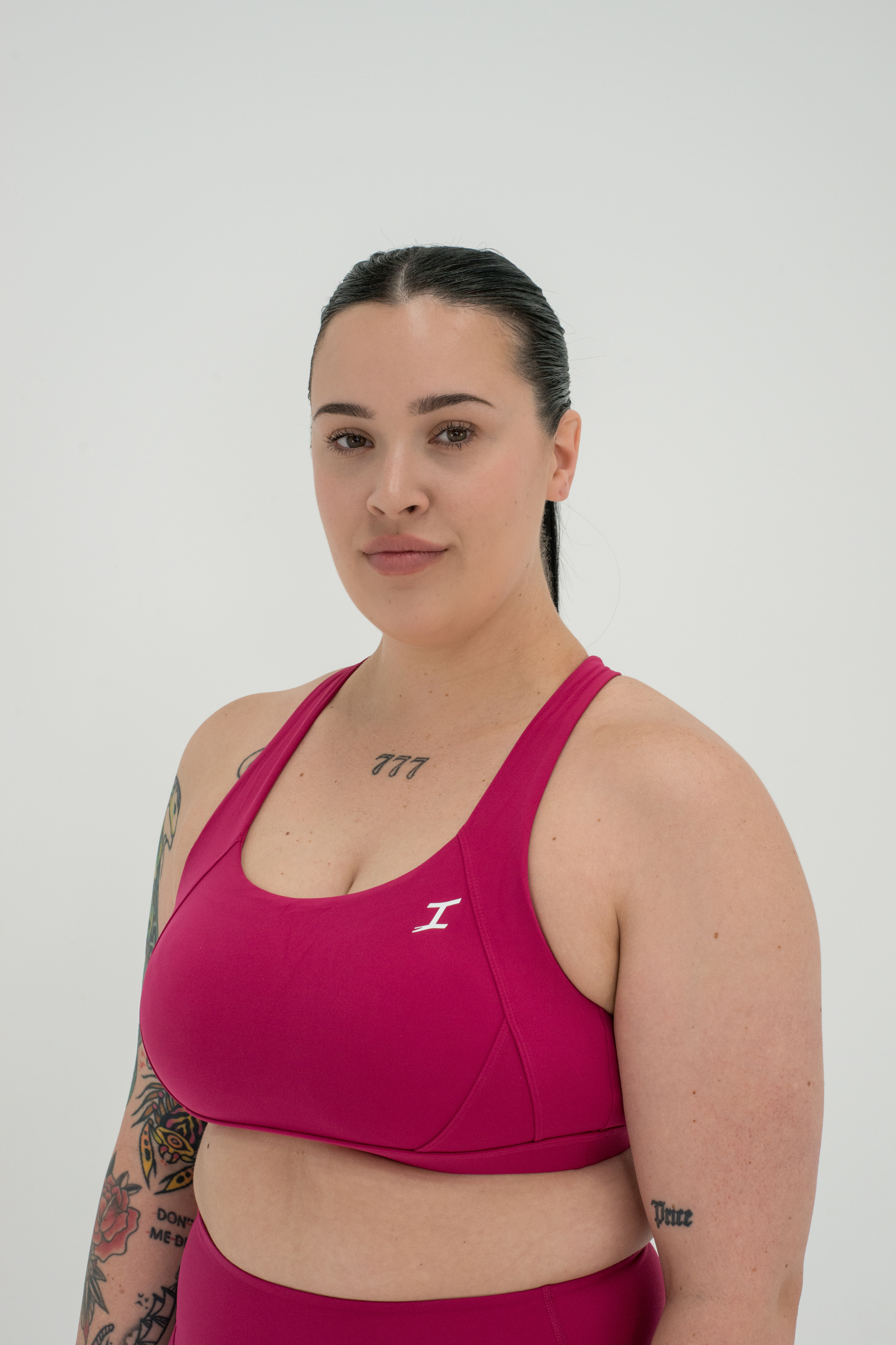 ASCEND CROSSBACK SPORTS BRA - Ruby Pink