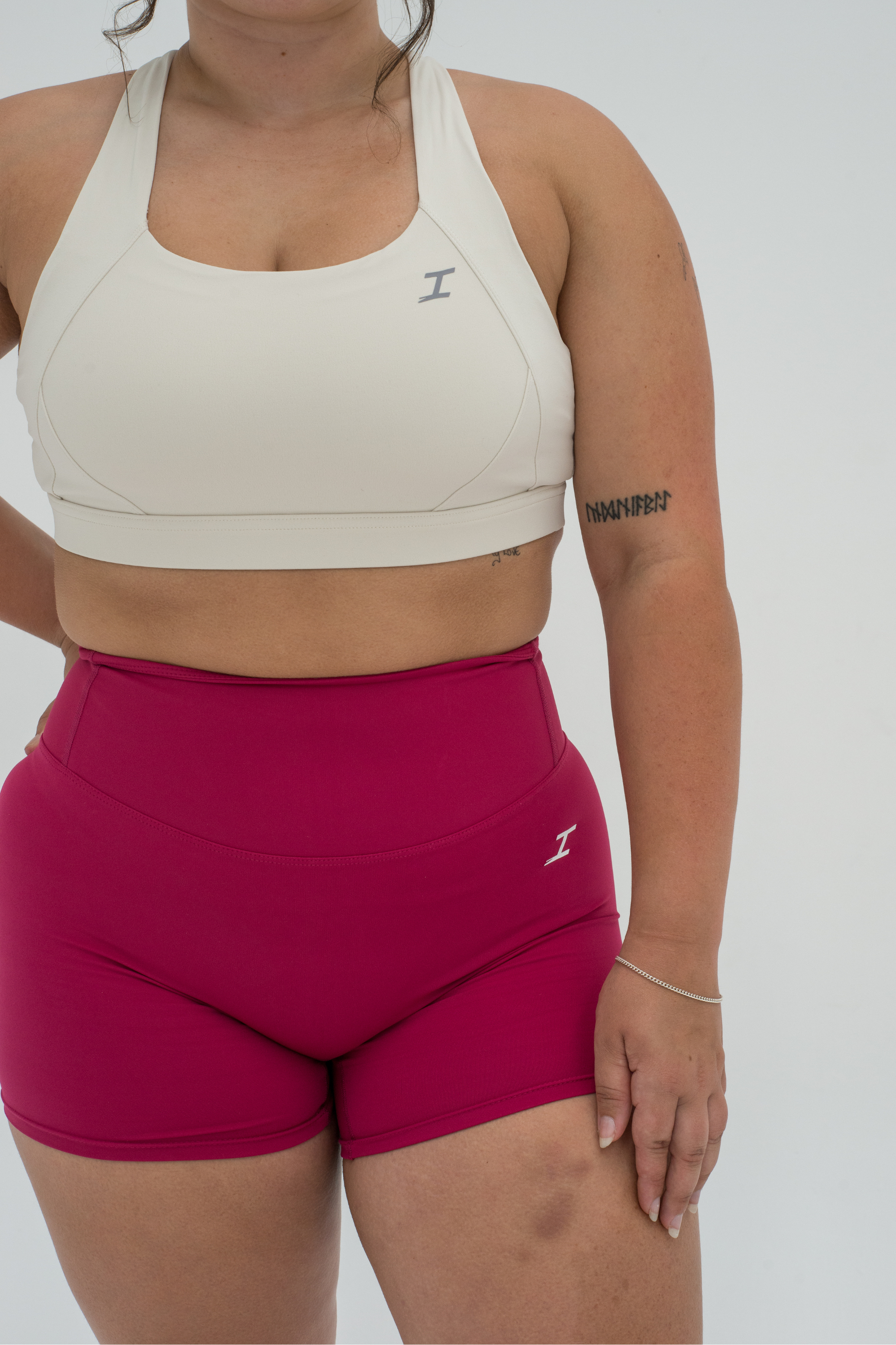 ASCEND CROSSBACK SPORTS BRA - Vanilla