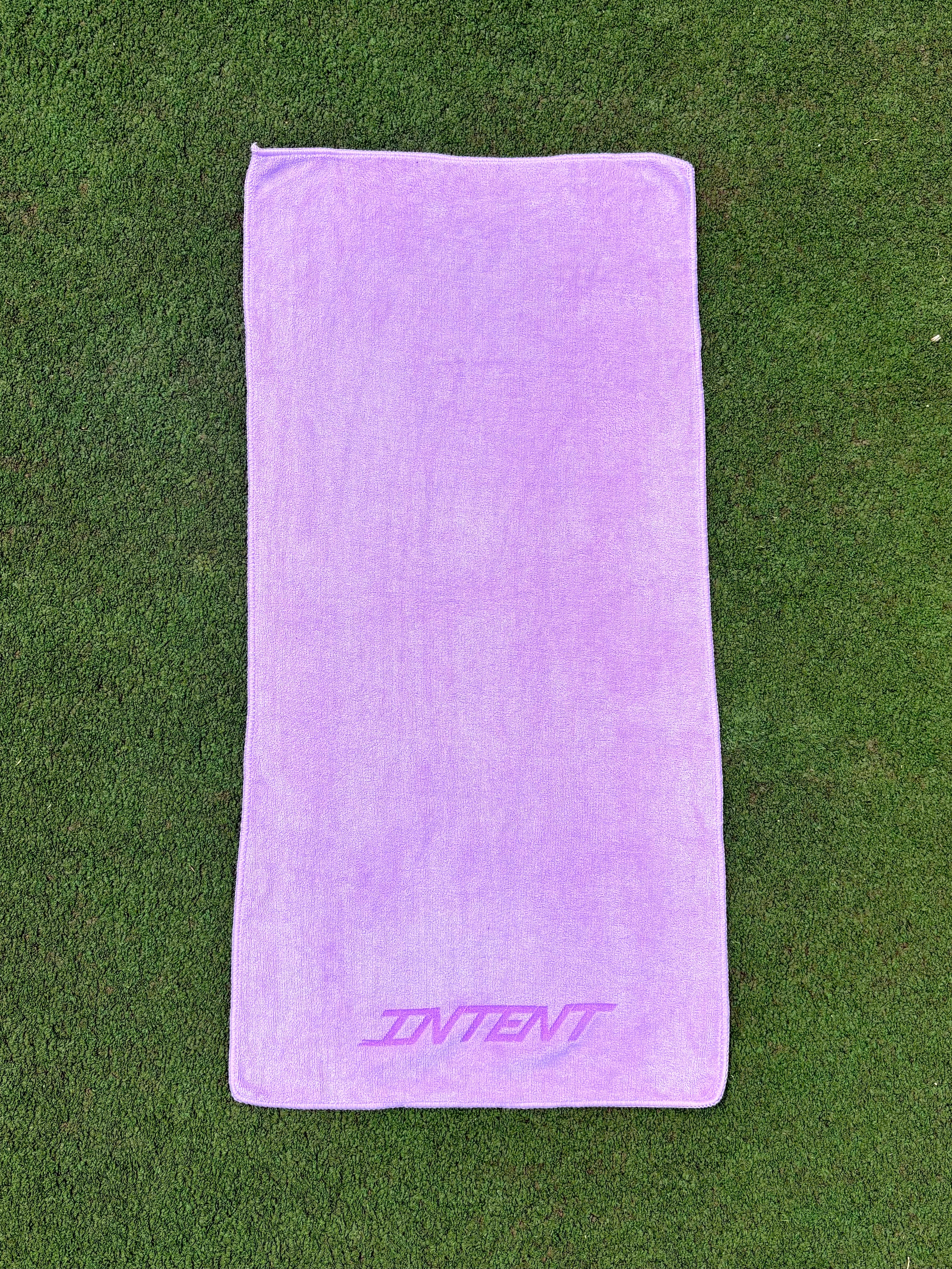 INTENT PLUSH MICROFIBRE SWEAT TOWEL - Wisteria