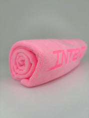 INTENT PLUSH MICROFIBRE SWEAT TOWEL - Peony