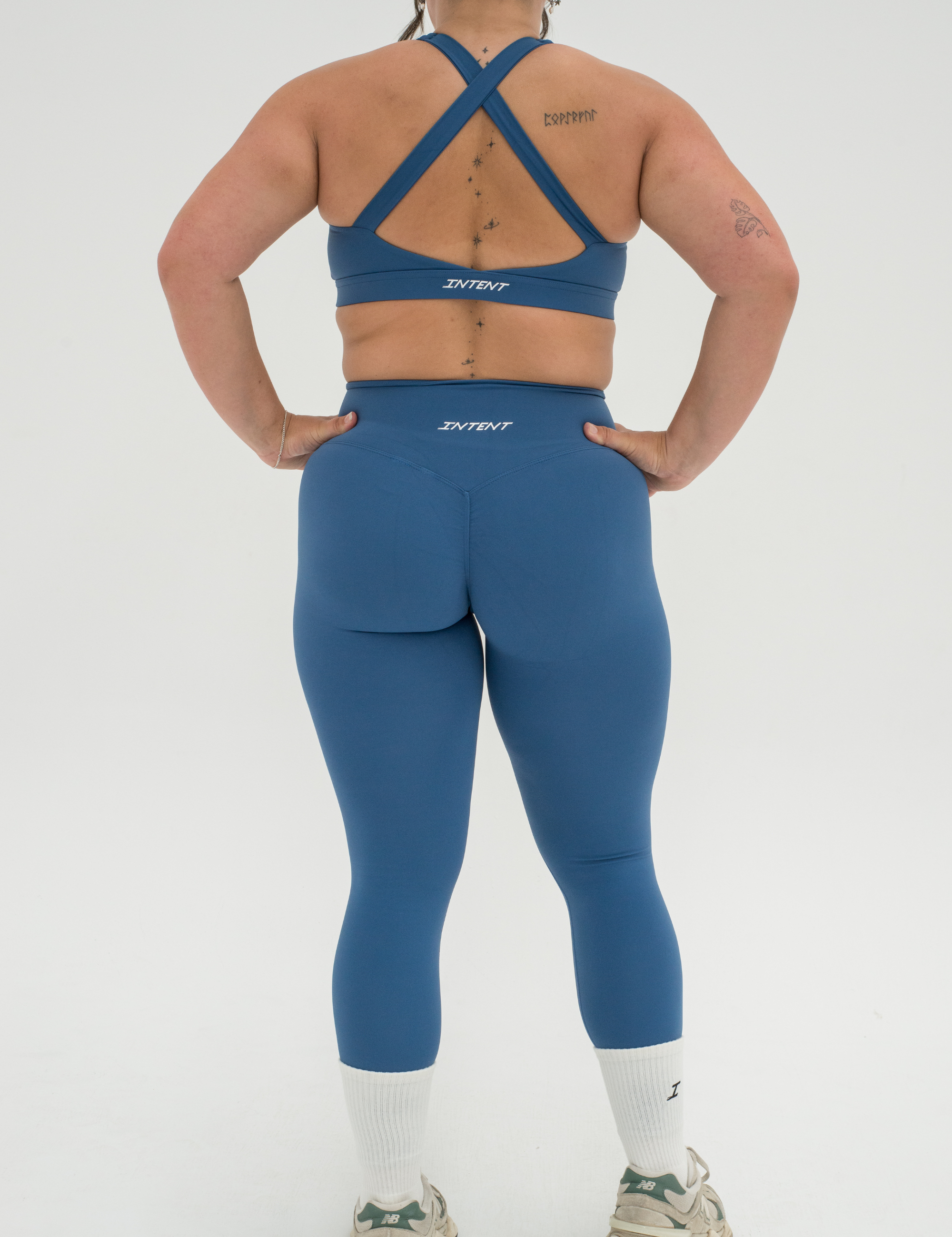 INVISIBLESCRUNCHLEGGINGS-SteelBlue1.png