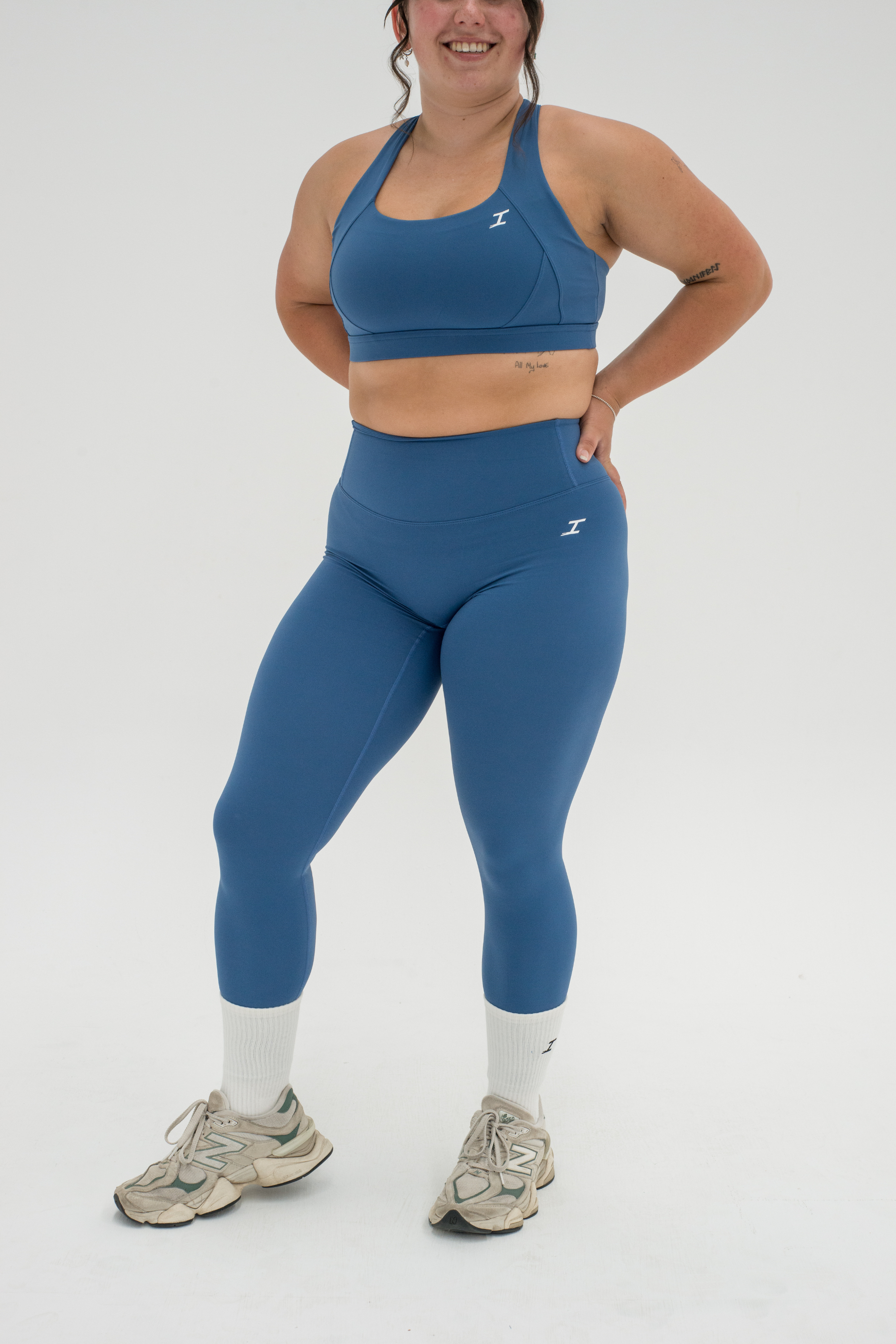 ASCEND INVISIBLE SCRUNCH LEGGINGS - Steel Blue