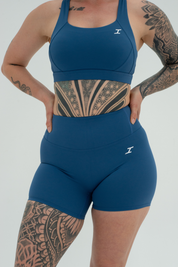 ASCEND INVISIBLE SCRUNCH SHORTS - Steel Blue