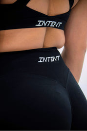 ASCEND INVISIBLE SCRUNCH SHORTS - Carbon