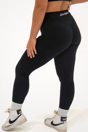 ASCEND INVISIBLE SCRUNCH LEGGINGS - Carbon