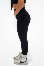 ASCEND INVISIBLE SCRUNCH LEGGINGS - Carbon