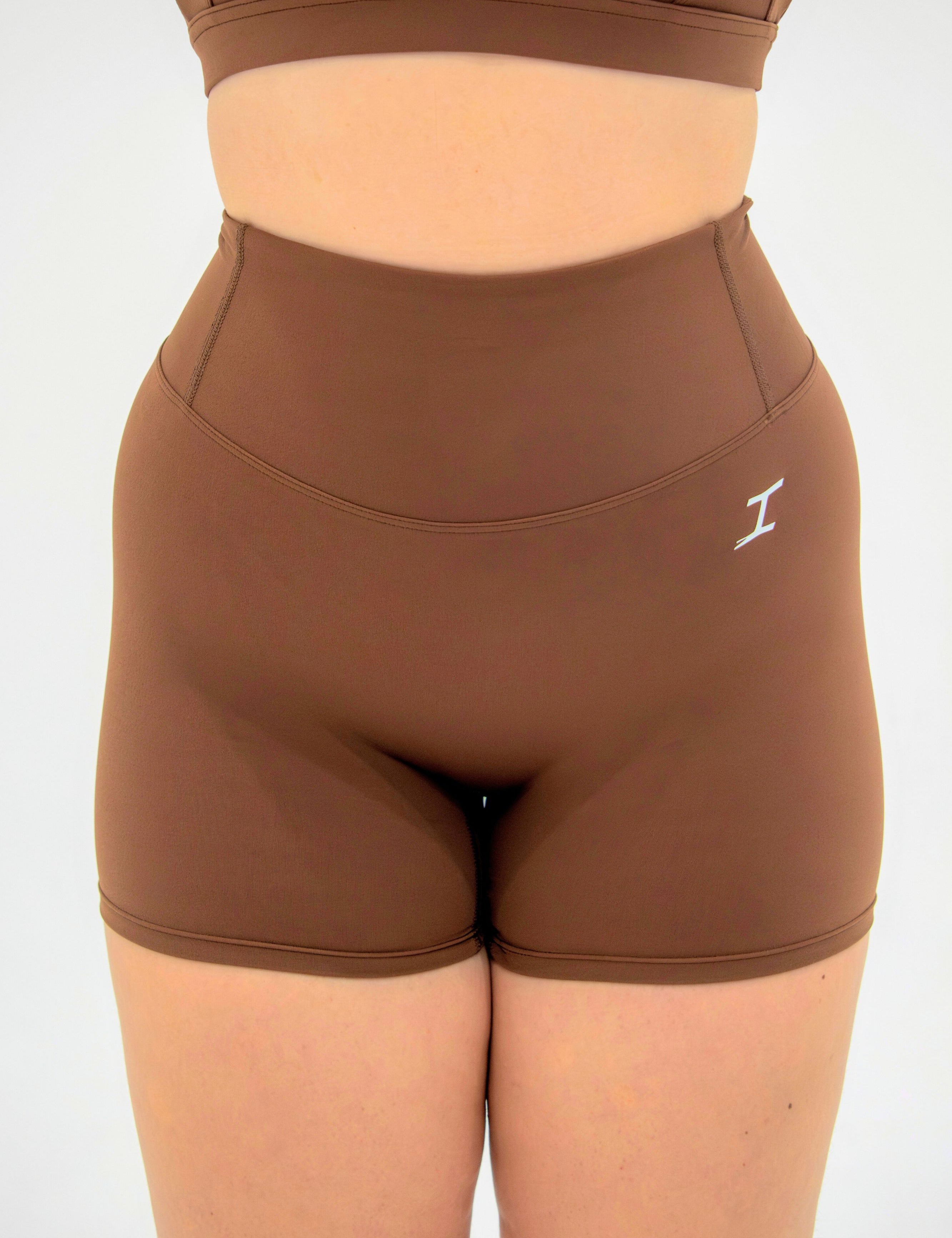 Intent_Active_Ascend_Invisible_Scrunch_Shorts_Tawny_Brown1_c50fb1c5-4276-4794-996e-c1ea569e2f32.jpg